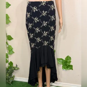 Cache Black High-Low Embroidered Floral Mermaid Skirt thumbnail 3