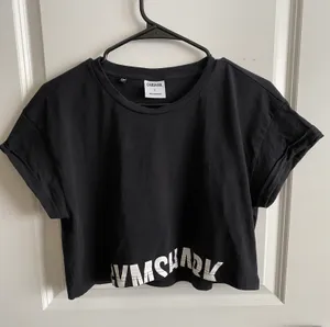 Gymshark Fraction Crop Top in Black/White thumbnail 2