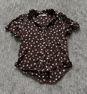 Abercrombie & Fitch Brown Polka Dot Short-Sleeve Button-Down thumbnail 1