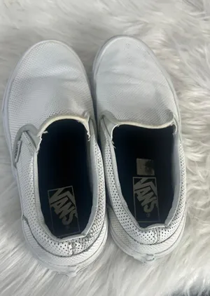 Vans White Slip-On Sneakers – Size 7 thumbnail 4