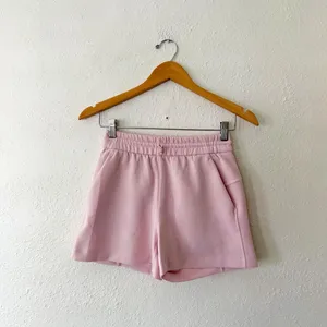 Lululemon Softstreme Shorts 4”  thumbnail 2