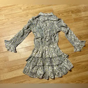 Ladies XS ‘Simply Ours’ boutique dress thumbnail 3