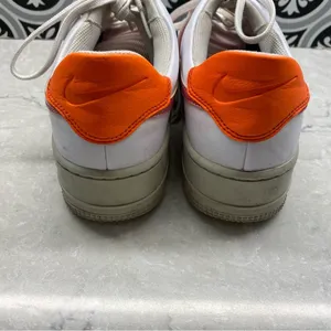 NIKE AIR FORCE 1 9.5 SAGE LOW Women's Athletic Sneakers White Pink Orange thumbnail 5