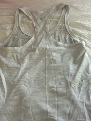 Lululemon Tank thumbnail 2