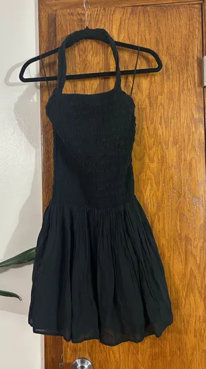 Abercrombie dress thumbnail 1