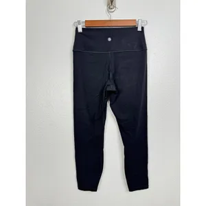 Athleta Black Transcend 7/8 Tight‎ Leggings Size Medium thumbnail 2