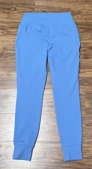 Woman’s blue Avalanche joggers thumbnail 2
