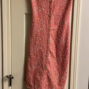 New Zara red button down floral midi dress size S MA thumbnail 6