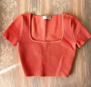 Aritzia Babaton Sculpt Knit Top thumbnail 1