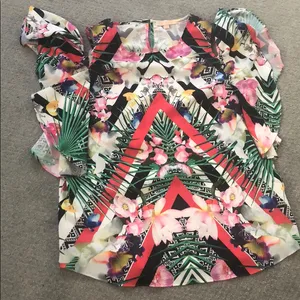Gibson and Latimer cold shoulder top J thumbnail 7