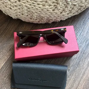 Salvatore Ferragamo SF1039S Sunglasses thumbnail 3