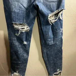 American Eagle Stretch Hi‎ Rise Ripped Distressed Mom Jeans thumbnail 11