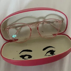 kate spade glasses case, bright pink, hard case, used (glasses not included) thumbnail 1