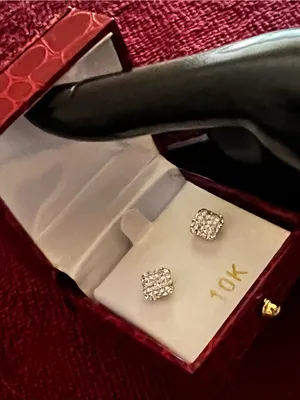 10K Yellow Gold Crystal Encrusted Square Stud Earrings thumbnail 5
