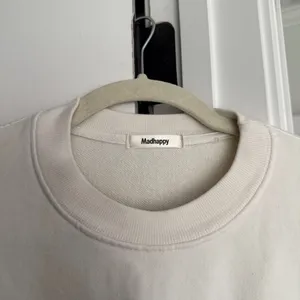 Madhappy Off-White Crewneck Classics Logo Sweatshirt‎ Pullover thumbnail 2