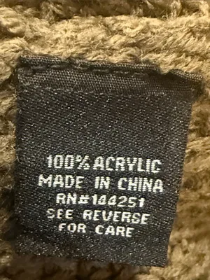 Moon & Madison women’s sweater size small . thumbnail 4