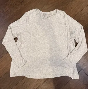 Athleta Light Heather Gray Long Sleeve Ribbed Top Size Large - C30-133 thumbnail 1