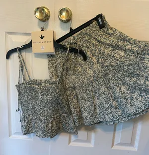 TJ Maxx skirt and tank set thumbnail 1