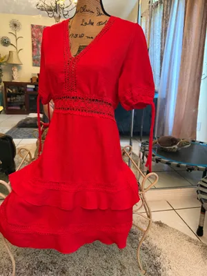 Beautiful red dress size M. 🩷 thumbnail 4