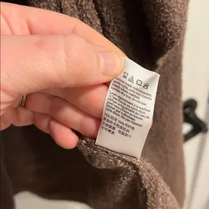 Barefoot Dreams Cozychic Lite Wrap Sweater in Brown Size S/M thumbnail 7