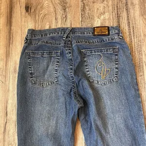 Baby Phat Jeans Bell Bottoms Size 14 Juniors Mid-Rise Vintage Blue Jeans #91 thumbnail 11