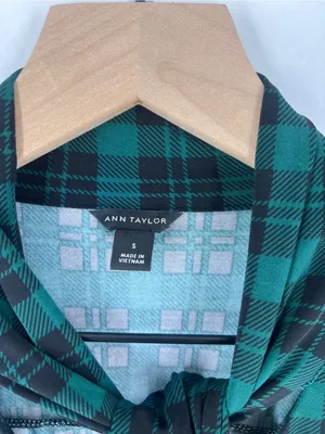 Ann Taylor Stretch Jersey Knit Green Black Plaid Tie-Neck Blouse Size S‎ thumbnail 3