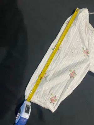 Kirious White Cropped Peasant Top with Pink Floral Embroidery thumbnail 5