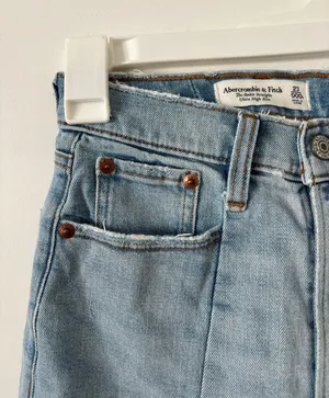 Abercrombie Jeans Ultra High-Rise thumbnail 5