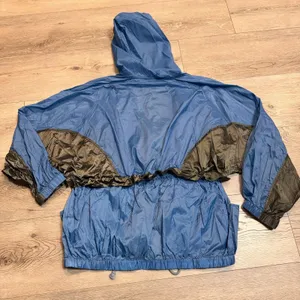 Out From Under Devon Windbreaker Jacket Small‎ Retro Colorblock Urban Outfitters thumbnail 3