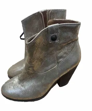 Vince Camuto Hammerton Size 7 Booties (s1) thumbnail 1