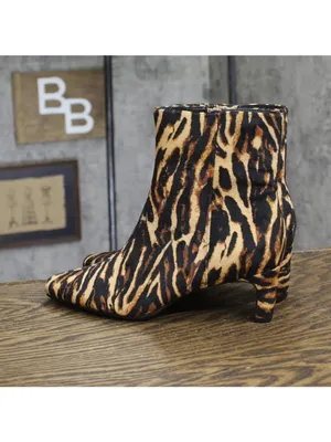 NWT A New Day Tigris Block Heel Ankle Boots 94568624 Tiger Print Brown 6M thumbnail 3