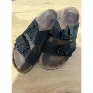 BIRKENSTOCK ARIZONA BLACK SUEDE 2 Buckle Sz 38 US L 8 C thumbnail 2
