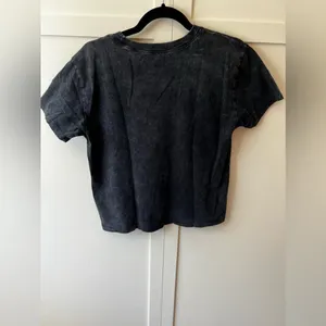 Hollister‎ Women’s Marble Wild & Free T Shirt Size S thumbnail 10