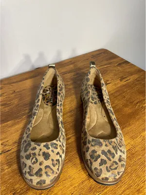 Comfortiva Leopard Leather Suede Ballet Flat Pillowtop Y2K Brown Size 8 thumbnail 8