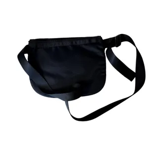 Lululemon Womens Black Lightweight Slim Nylon Crossbody Belt Bag NWOT thumbnail 8