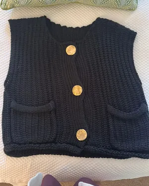 Amazon sweater Black thumbnail 1