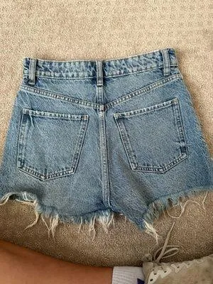 ZARA Jean High-Rise Shorts thumbnail 2