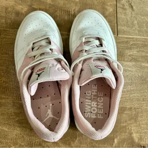Nike Women’s Jordan Series.03 Atmosphere Sneakers Pale Pink White Size 8 EUC thumbnail 5
