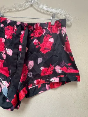 Victoria’s Secret Satin Floral Sleep Shorts Black Red Lounge Pajama Size L thumbnail 2