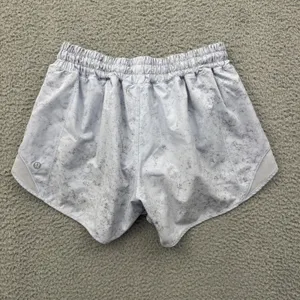 Lululemon Hotty Hot Low Rise Shorts 4" Gravel Dust Pastel Blue Athletic Women 6 thumbnail 3