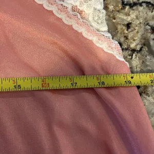 Vintage Slip Sleep Gown Pink Lace Sleepwear Size M/L Sexy Glamour Full Length thumbnail 9