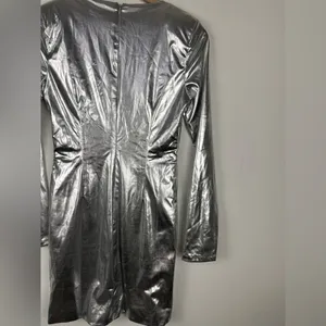 Meshki Silver‎ Hazel Low Cut Long Sleeves Mini Dress Women’s Sz S thumbnail 10