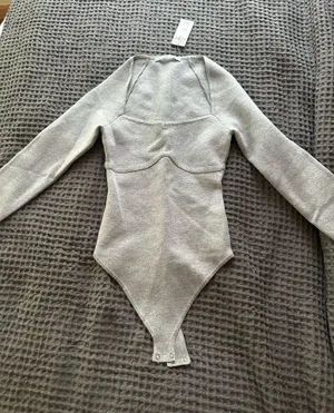 Abercrombie Long Sleeve Bodysuit thumbnail 1