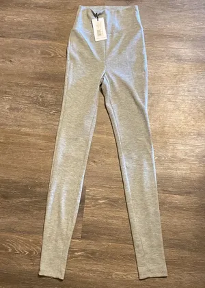 WeWoreWhat Light Grey Waffle Knit High Rise Leggings Size XS thumbnail 2