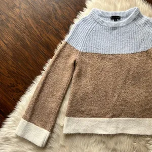 Ann Taylor Colorblock Flare Sleeve Sweater thumbnail 2