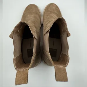 Dolce Vita Chelsea Boots Tan Size 9.5 thumbnail 11