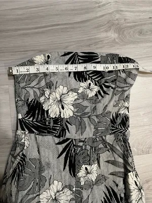 Gilli Black‎ & White Strapless Floral Wide-Leg Jumpsuit thumbnail 3
