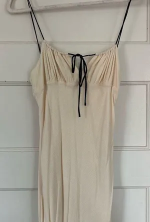 Revolve Brand new dress thumbnail 4
