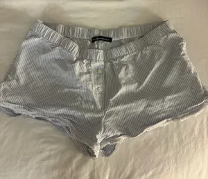 Brandy Melville shorts thumbnail 1