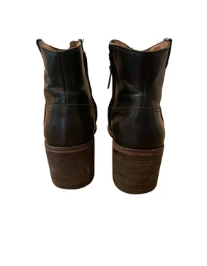 Genuine Leather Black Ankle Boots Size 8 thumbnail 3